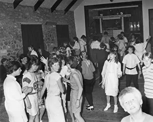 Stilettos: SCHOOL DISCO