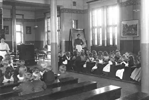 Schoolroom: School education in Upper Silesia, 1909