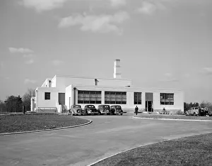 Greenbelt: School - educational facilities - architecture - Greenbelt
