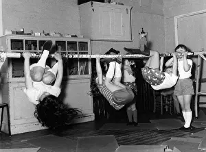 Excercises: SCHOOL GYM CLASS