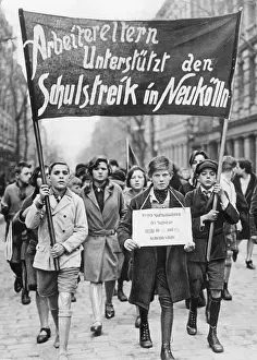 Goals: School strike in Berlin, around 1930