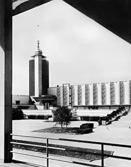 Topic: Science building at the World Exhibition in Chicago, 1933