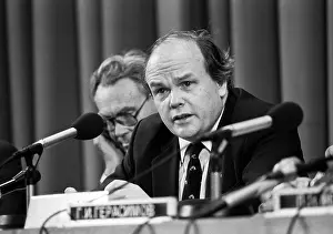 Velikhov: Scientist Yevgeny Velikhov, 1986