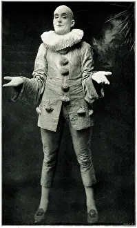 Footlight: Scott Russell as Bertuccio in Mirette