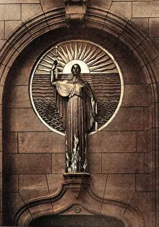 Reveille: Scottish National War Memorial, Edinburgh - Reveille Statue