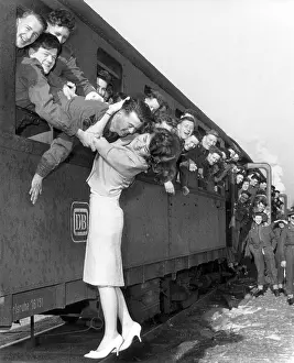 Trait: Scottish soldiers leave Berlin