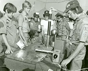 Principles: Scouts learn about science