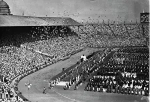 Wembley: Scouts releasing pigeons at Olympics