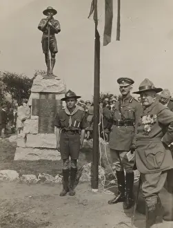 Elles: Scouts during Wartime