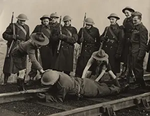 Tracking: Scouts during Wartime