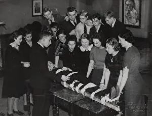 Guides: Scouts during Wartime