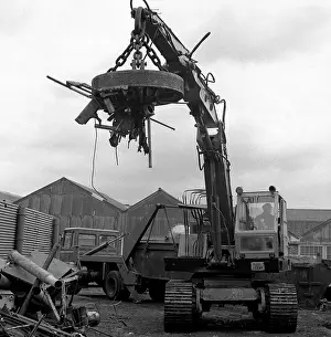 Tony Boxallfrps: Scrap yard with magnetic crane