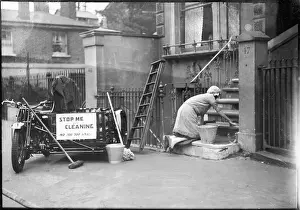 Charwoman: SCRUBING DOORSTEP/1920S