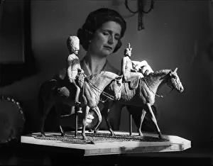 Mews: Sculptor Jean Walwyn, trooping of the colour statuette