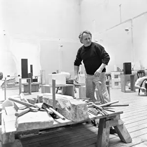 Sculpting: Sculptor Karl Prantl in his studio