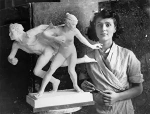 Scholarship: Sculptor Lucette Bauer