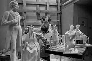 Komov: Sculptor Oleg Komov, 1986