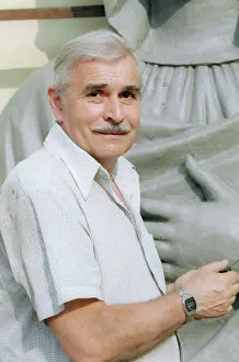 Strikes: Sculptor Semykin, 1997