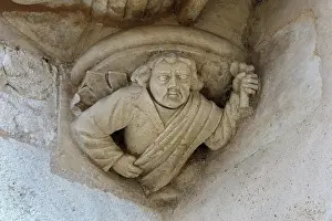 Fulcanelli: Sculptural detail, Upper courtyard, Hotel Lallemant