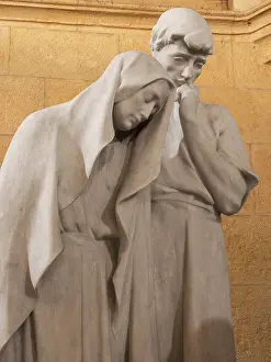 Crypt: Sculpture, Basilica de Santa Maria, Vilafranca del Penedes