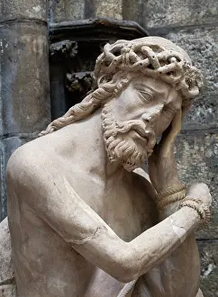 Thorns: Sculpture, Cathedrale Saint-Etienne, Chalons-en-Champagne, France