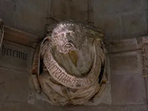 Corbel: Sculpture, Chapelle Jean de Bourbon, Abbaye de Cluny, Cluny