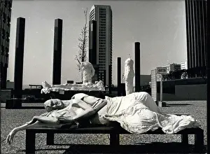 Couche: Sculpture, Couple Couche, in an outdoor setting