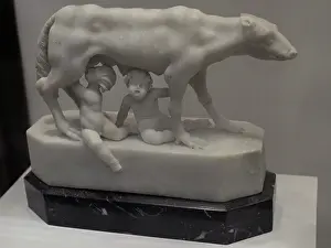 Remus: Sculpture of the founders of Rome, Romulus and Remus