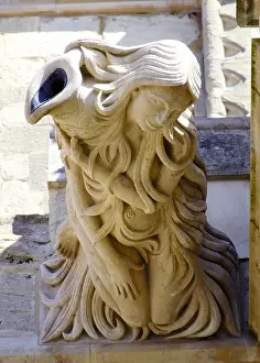 Bill Meadows: Sculpture at Gloucester Cathedral, Gloucestershire