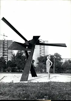 Bawdy: Sculpture by Hans Uhlmann, Stuttgart Polytechnic