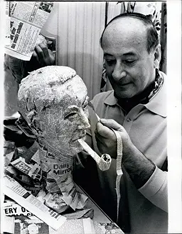 Sculpting: Sculpture of Harold Wilson by Charles Tullio