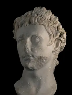 Saintes: Sculpture, Musee Archeologique, Saintes, Nouvelle-Aquitaine
