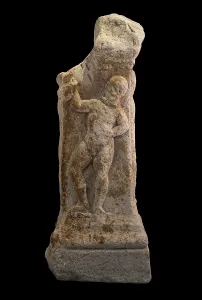 Saintes: Sculpture, Musee Archeologique, Saintes, Nouvelle-Aquitaine