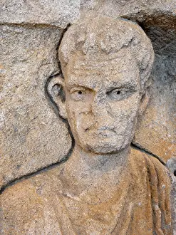 Freedman: Sculpture, Narbo Via museum, Narbonne
