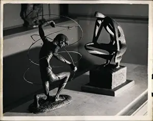 Wrestled: Two sculptures in ICA competition, London