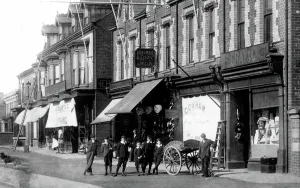 Handcart: Scunthorpe, Shops, Frodingham Road 1902
