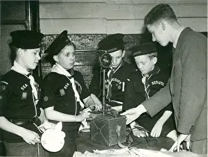 Lanyard: Sea Scouts signal lamp training