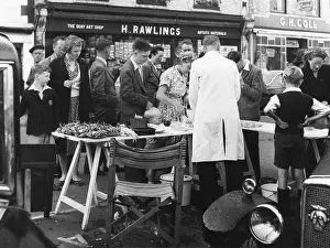 Shrimps: SEAFOOD STALL 1950S