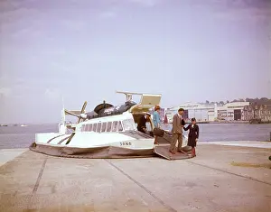 Hovercrafts: SEASPEED HOVERCRAFT