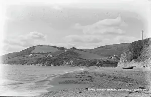 Pebbles: Seaton Beach, Cornwall