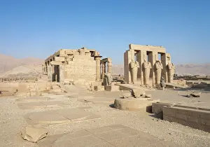 Hypostyle: Second courtyard, Ramesseum, Theban Necropolis, Thebes