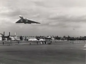 Vulcan: The second prototype Avro Vulcan VX777 at Farnborough