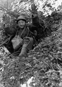 Fallback: Second World War: French troops in retreat and in captivity