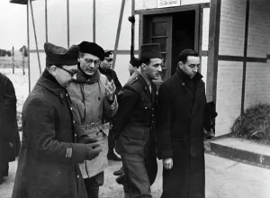 Fallback: Second World War: French troops in retreat and in captivity
