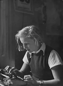 Typing: Secretary, 1934