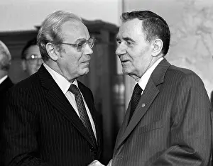 Perez: UN Secretary-General Perez de Cuellar and Soviet