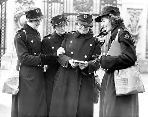 Pennington: Section Officer Pennington with OBE medal, WW2