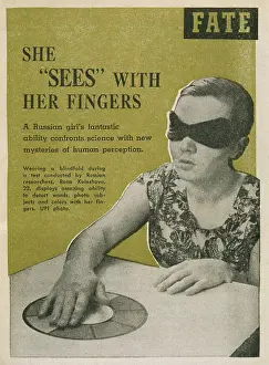 SEEING WITH FINGERS