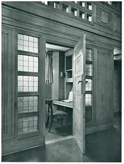 Cubicle: Senate House & Library Middlesex Library South