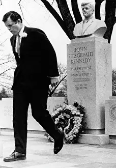 Holyoke: Senator Edward Kennedy, visiting brother ?